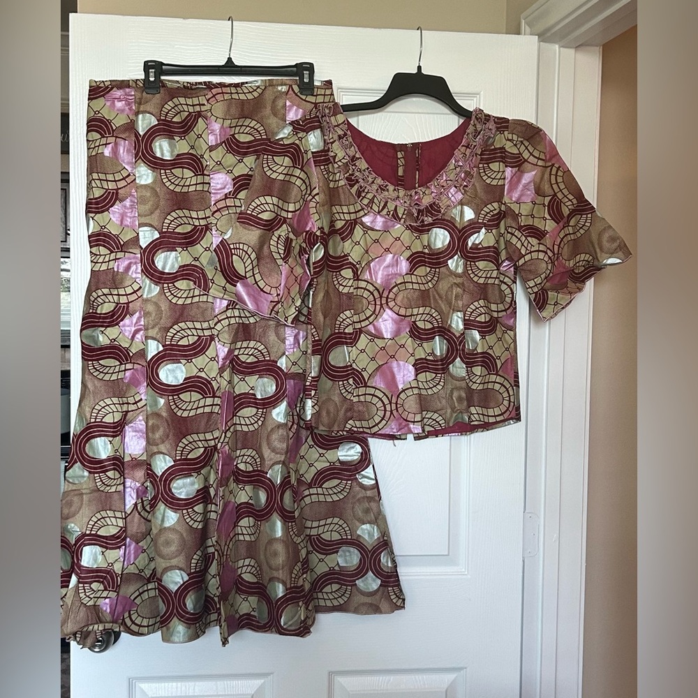 Elegant Ankara Patterned Top and Skirt Set size Small-Medium